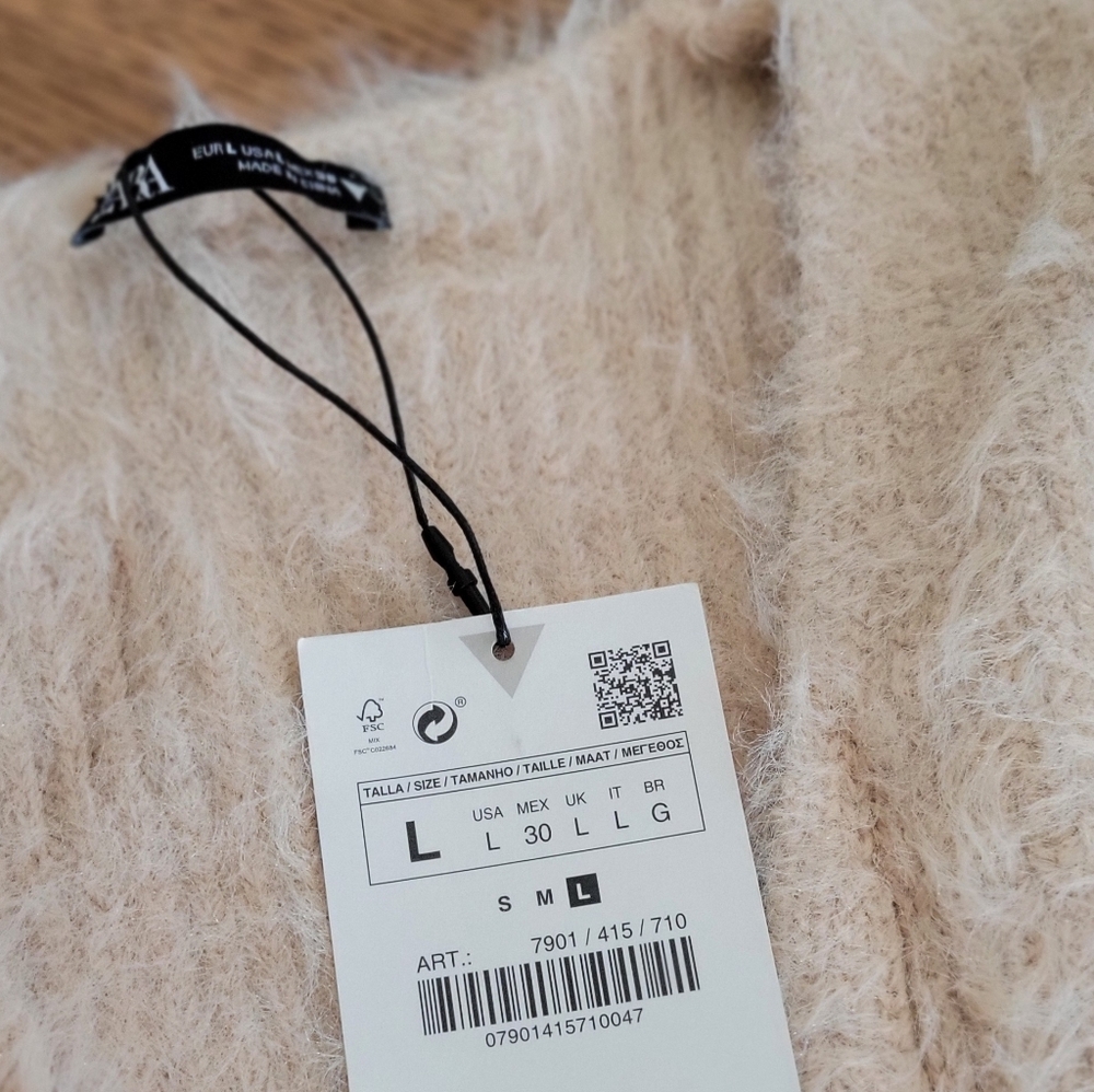 Zara Fuzzy, furry stretch knit Shrug - cream - Picture 3 of 7
